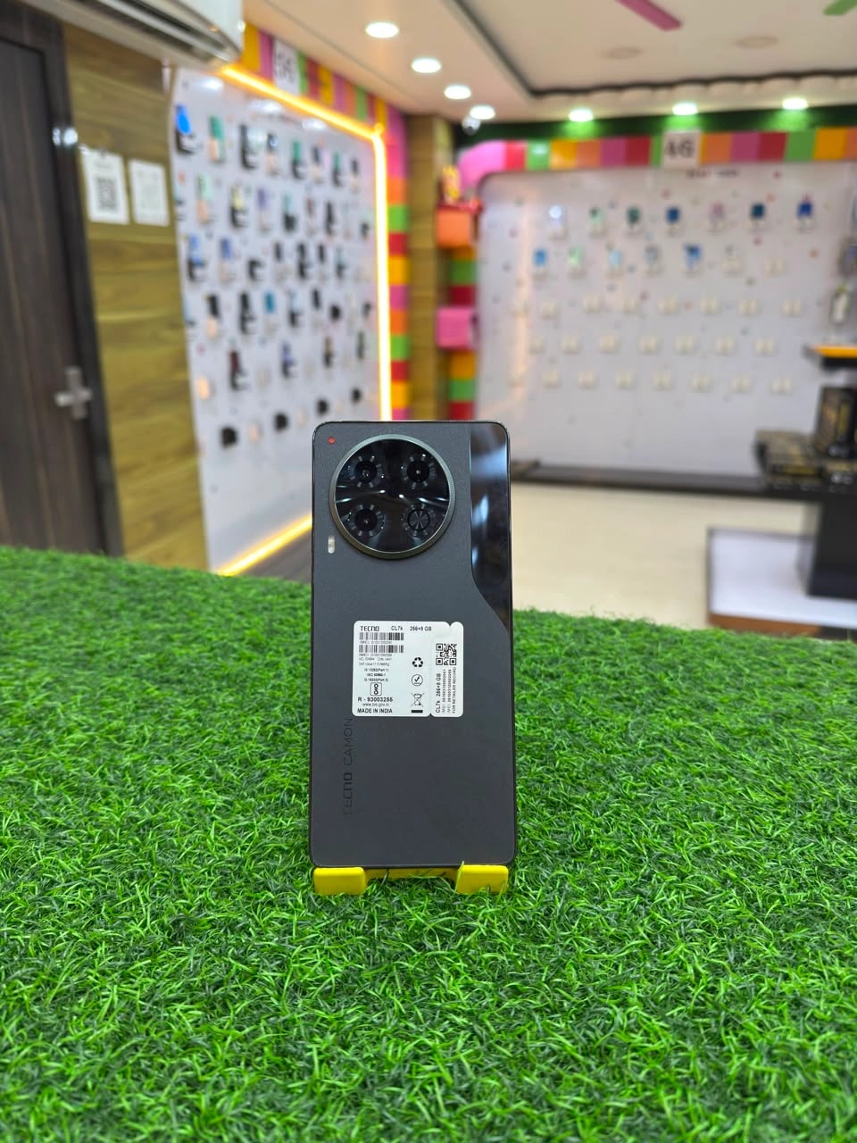 TECNO CAMON 30 5G photo 1